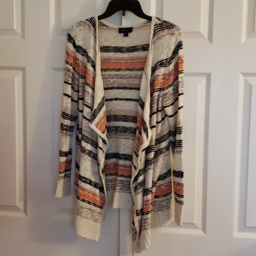 Sleeveless cardigan